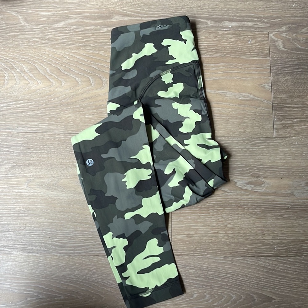 Lulu lemon camo leggings